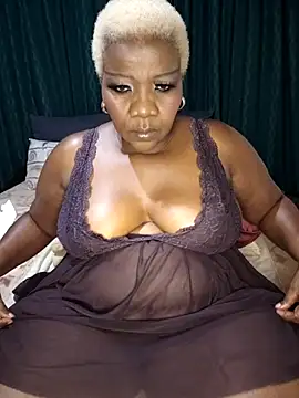 dirasweetlipsxx online show from 04/08/26, 08:21