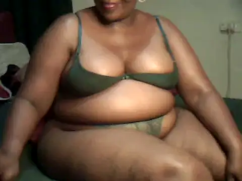Snapshot of dirasweetlipsxx chatting on 02/11/25, 08:42 dirasweetlipsxx online show from 02/11/25, 08:42