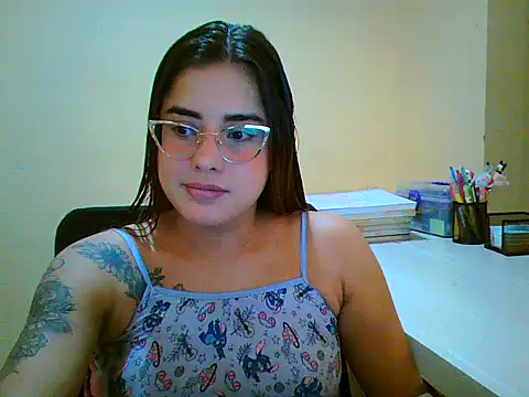 maliamiller online show from 12/21/25, 11:16