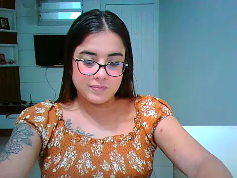 maliamiller online show from 04/02/26, 05:41