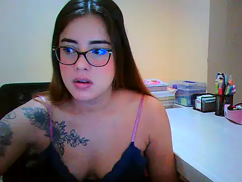 maliamiller online show from 02/28/26, 08:25