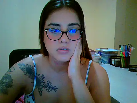 maliamiller online show from 03/24/26, 08:36