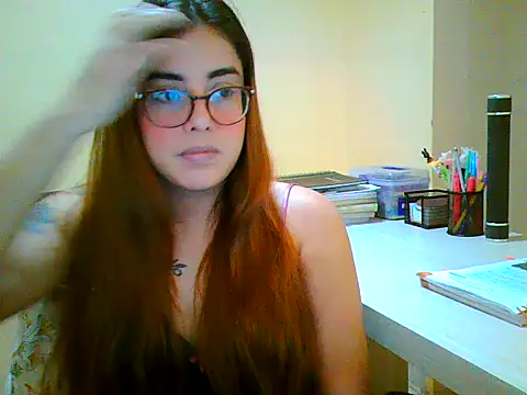 maliamiller online show from 11/06/25, 04:16