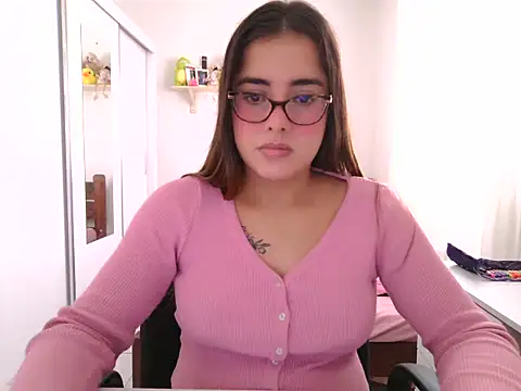 maliamiller online show from 05/23/26, 02:49