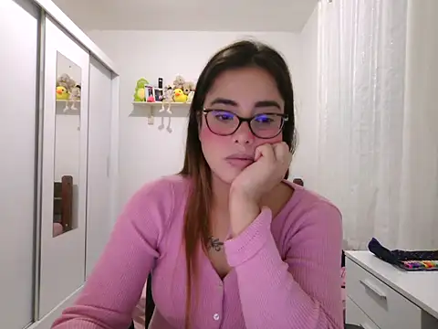 maliamiller online show from 05/24/26, 08:53