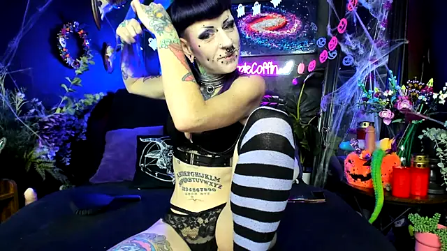 Purple Coffin666 online show from 12/05/25, 11:31