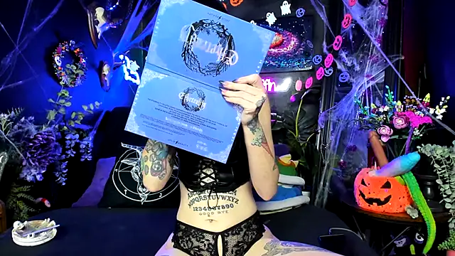 Purple Coffin666 online show from 11/26/25, 10:04