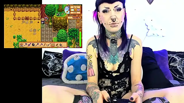 Snapshot of Purple_Coffin666 chatting on 05/22/26, 10:46 Purple Coffin666 online show from 05/22/26, 10:46