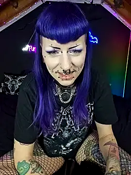 Snapshot of Purple_Coffin666 chatting on 03/09/25, 06:11 Purple Coffin666 online show from 03/09/25, 06:11