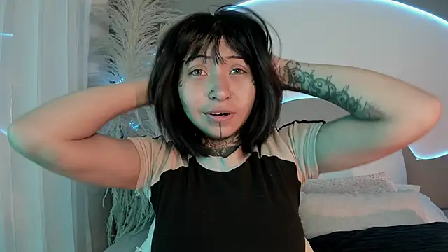 Evangeline bell online show from 10/28/25, 12:26