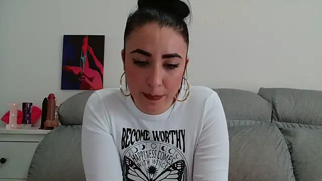 leilacam25 online show from 01/15/26, 02:53