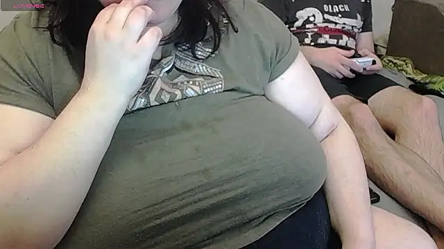 lisa Black00 online show from 02/05/26, 09:27