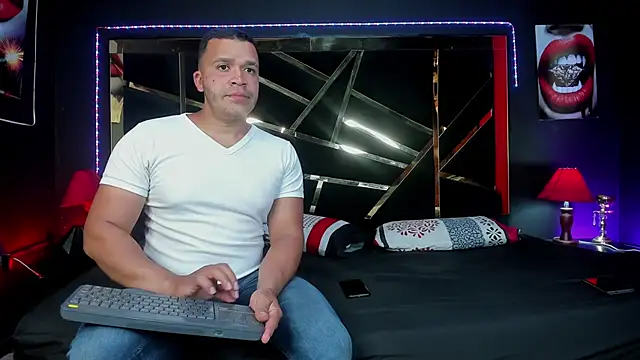 AndyandFran online show from 12/05/25, 09:01