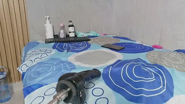 celeste jhons online show from 04/09/26, 10:27