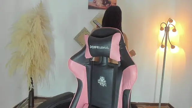 kattadoll online show from 02/26/26, 11:05