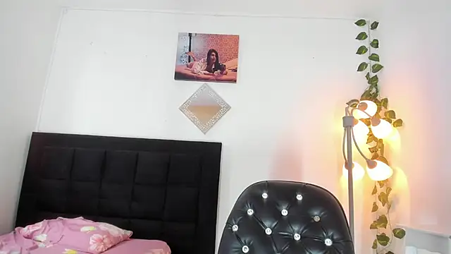 kattadoll online show from 09/18/25, 06:55