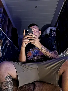 KeptupHack online show from 09/27/25, 01:06