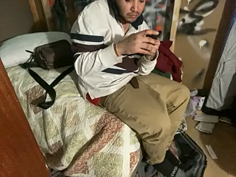 KeptupHack online show from 12/15/25, 05:35