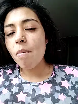 Aisha 09 online show from 05/13/26, 03:08