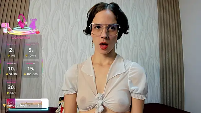  ashleymiller online show from 03/20/26, 07:04