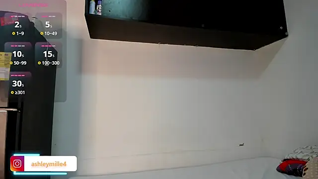  ashleymiller online show from 10/07/25, 07:15