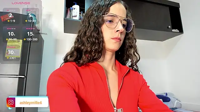  ashleymiller online show from 11/24/25, 07:14