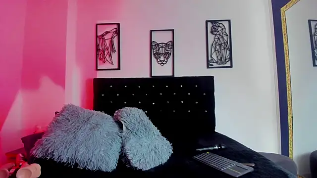 FelinaJohnson online show from 05/08/26, 05:17