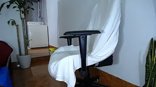 diamond black00 online show from 03/08/25, 10:02