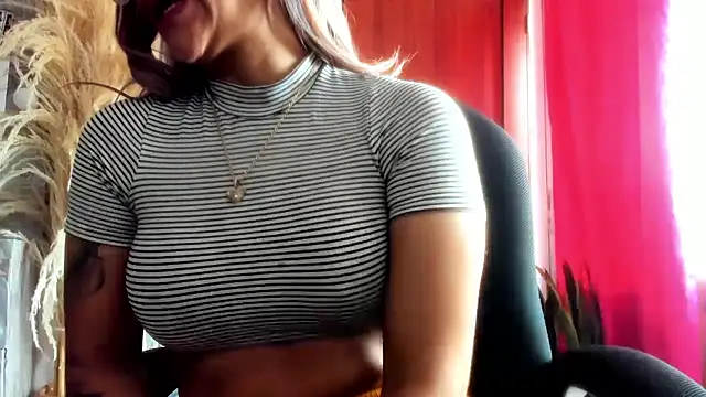 Snapshot of doll_celeste20 chatting on 03/30/26, 05:58 doll celeste20 online show from 03/30/26, 05:58