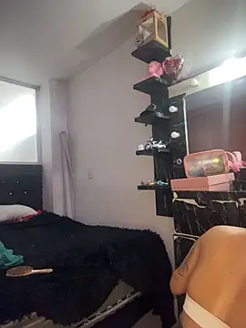 Snapshot of doll_celeste20 chatting on 03/05/26, 01:08 doll celeste20 online show from 03/05/26, 01:08