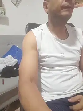 latinmartin73 online show from 12/03/25, 02:16