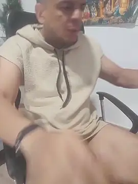 latinmartin73 online show from 12/13/25, 08:04