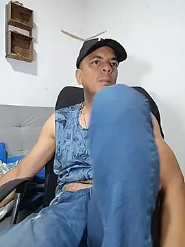 latinmartin73 online show from 04/24/26, 12:45