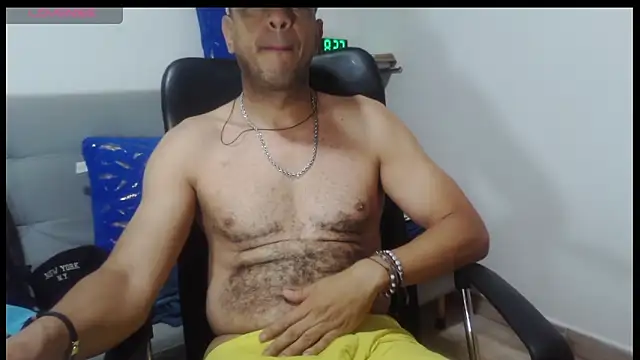 latinmartin73 online show from 03/28/26, 01:23