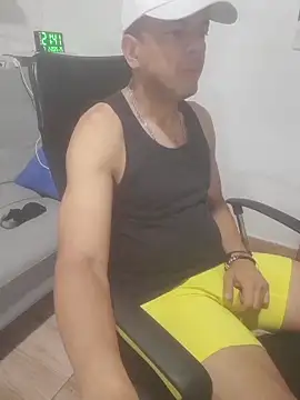 latinmartin73 online show from 02/08/26, 02:42