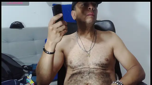 latinmartin73 online show from 04/09/26, 02:24