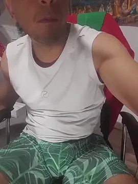 latinmartin73 online show from 12/23/25, 01:05