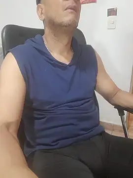 latinmartin73 online show from 11/20/25, 06:19