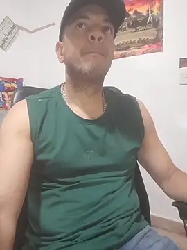 latinmartin73 online show from 12/04/25, 06:07