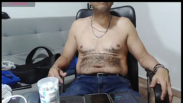 latinmartin73 online show from 03/13/26, 12:04