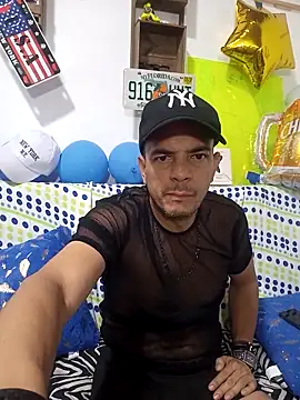 latinmartin73 online show from 10/07/25, 12:00