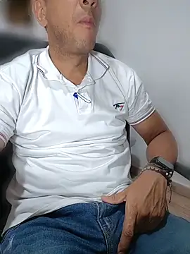 latinmartin73 online show from 05/08/26, 11:41