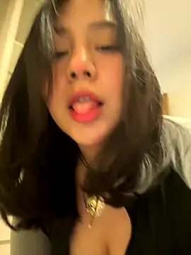 kittyfresita online show from 10/08/25, 02:24