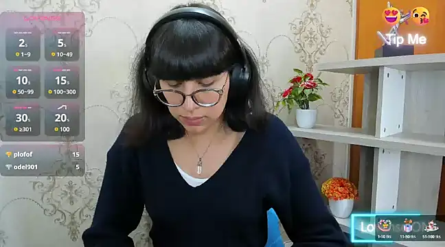 Snapshot of Nataly_Cloud chatting on 02/08/25, 03:53 Nataly Cloud online show from 02/08/25, 03:53