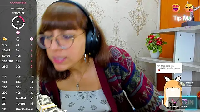 Snapshot of Nataly_Cloud chatting on 02/23/25, 12:48 Nataly Cloud online show from 02/23/25, 12:48