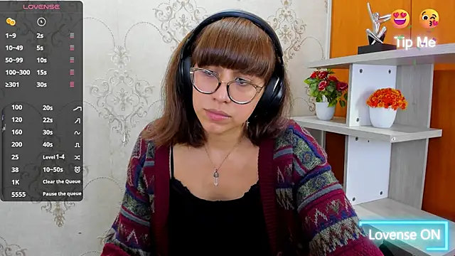 Snapshot of Nataly_Cloud chatting on 03/14/25, 08:28 Nataly Cloud online show from 03/14/25, 08:28