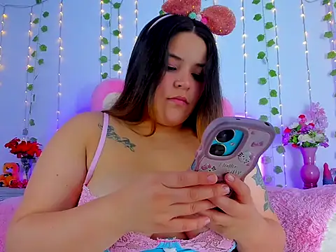 dulcevegga online show from 04/05/26, 01:01