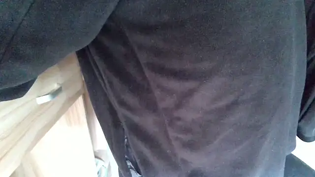 huzi518 online show from 04/04/26, 01:12