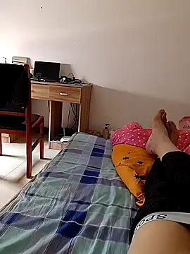 huzi518 online show from 03/28/26, 06:03