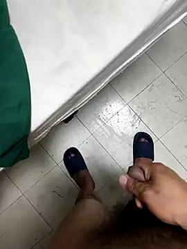 huzi518 online show from 02/08/26, 08:39